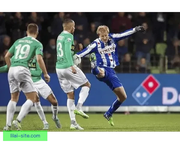 里尔与朗斯德比临近开赛 两队备战压力倍增竞争激烈 里尔与朗斯德比临近开赛 两队备战压力倍增竞争激烈